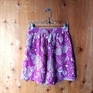 Stunt Collections Vintage Purple & White Silk Tropical Floral Patterned  Shorts